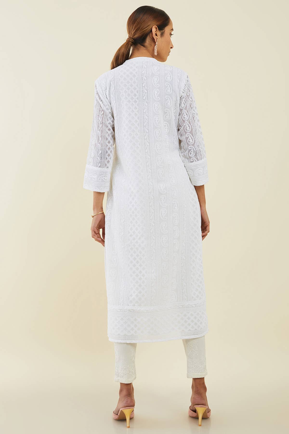 Off White Georgette Straight Kurta With Self Embroidered Designs - View 3